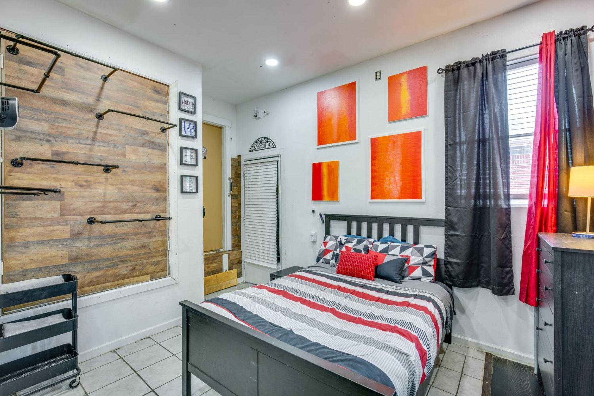 Apartment Wfh-friendly - 7 Mi To Downtown Dallas! Dallas